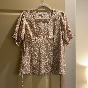 Womens too size medium